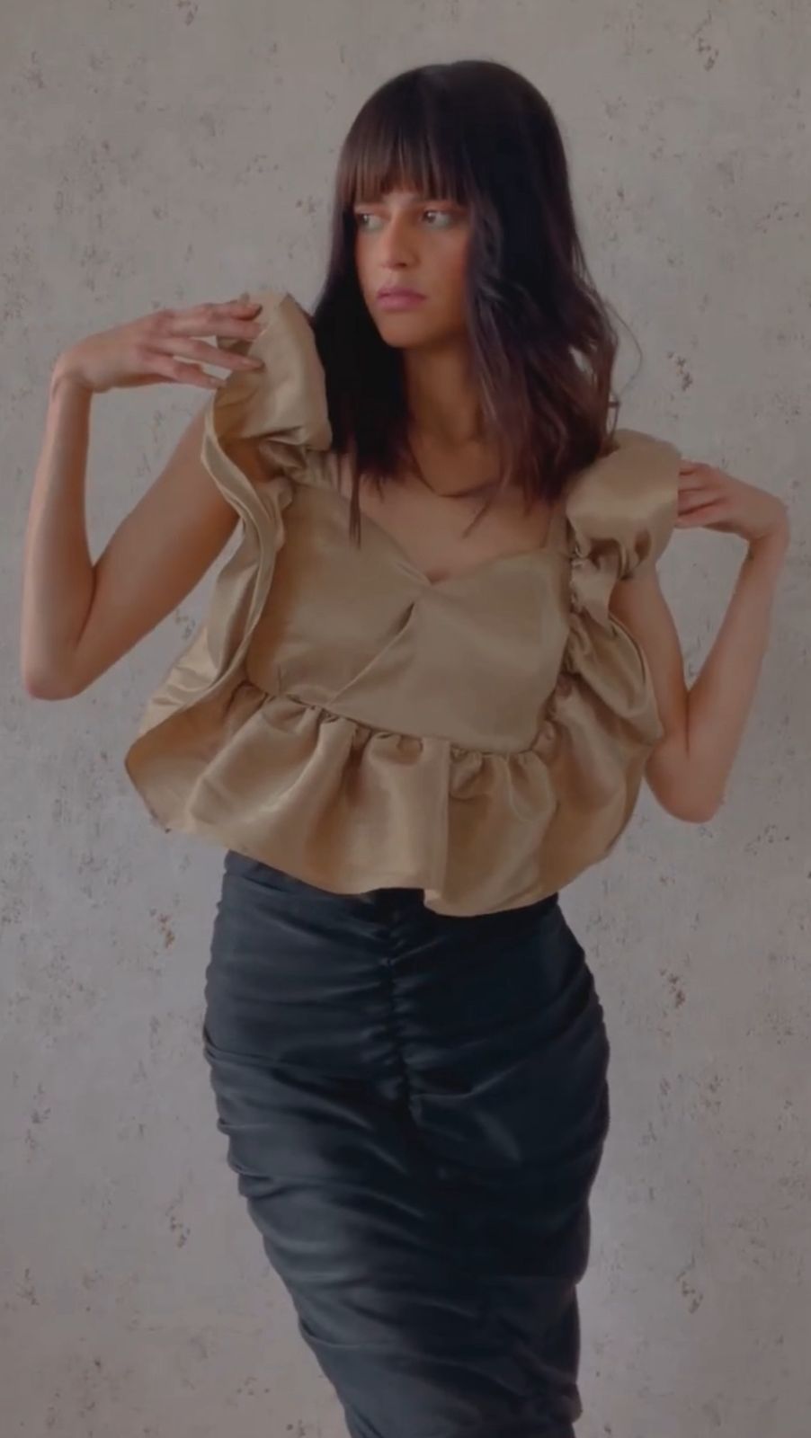 TOP ALANA